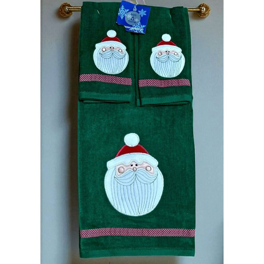 New Santa Bath & Hand Towel Set Green Red Trim Christmas Holiday Decor Kmart VTG